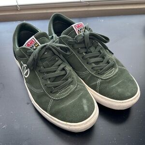 Vans Paradoxxx retro green Men’s 7/women’s8.5